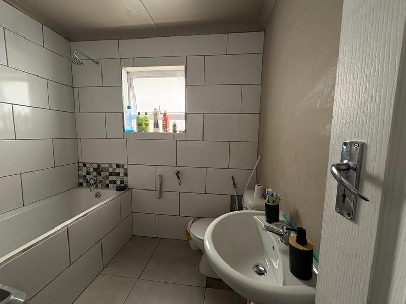 3 Bedroom Property for Sale in Rocklands Western Cape